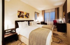 龙骨、木饰面板达到B1级拆修材料的尺度